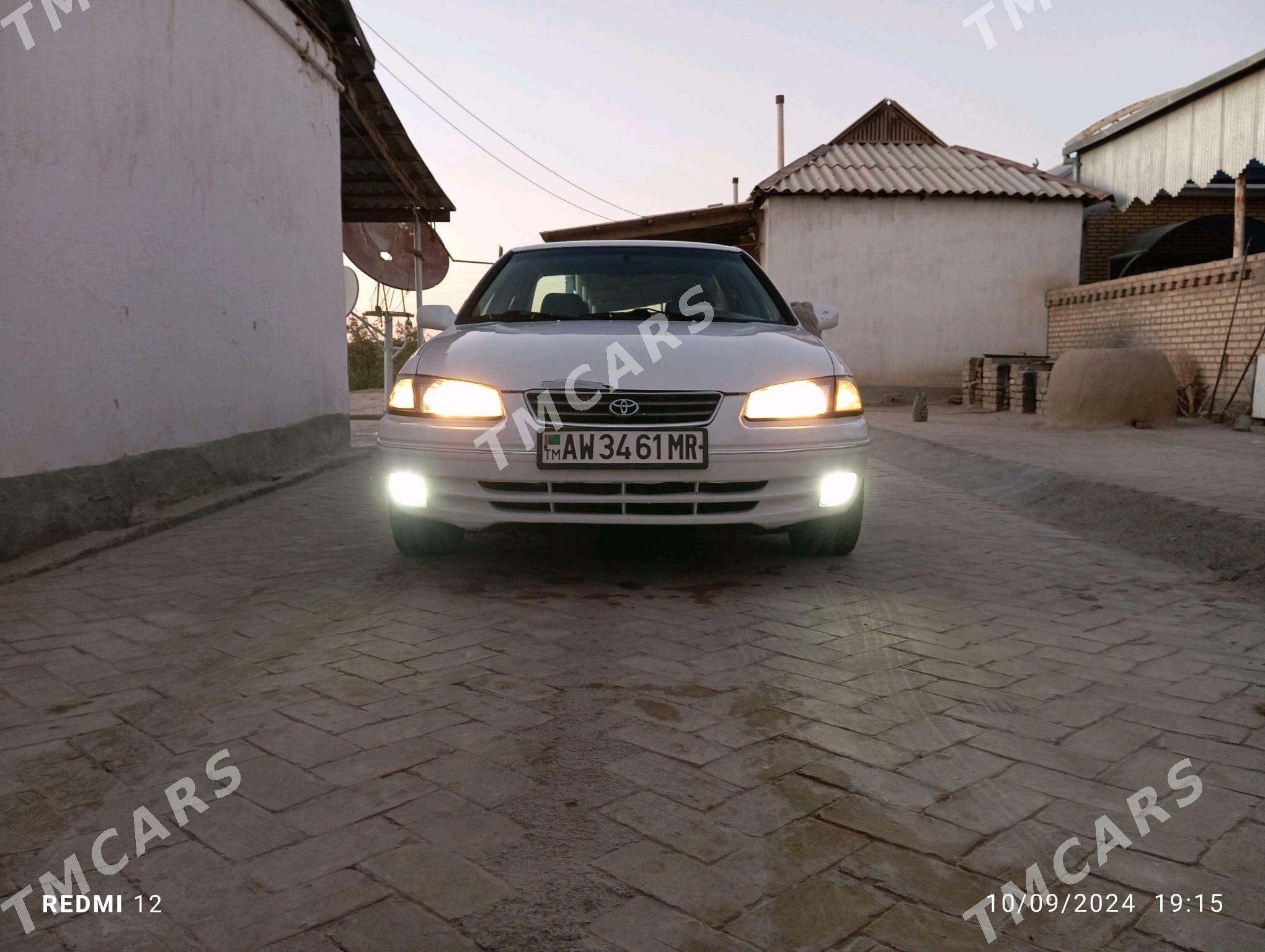 Toyota Camry 1999 - 98 000 TMT - Baýramaly - img 2