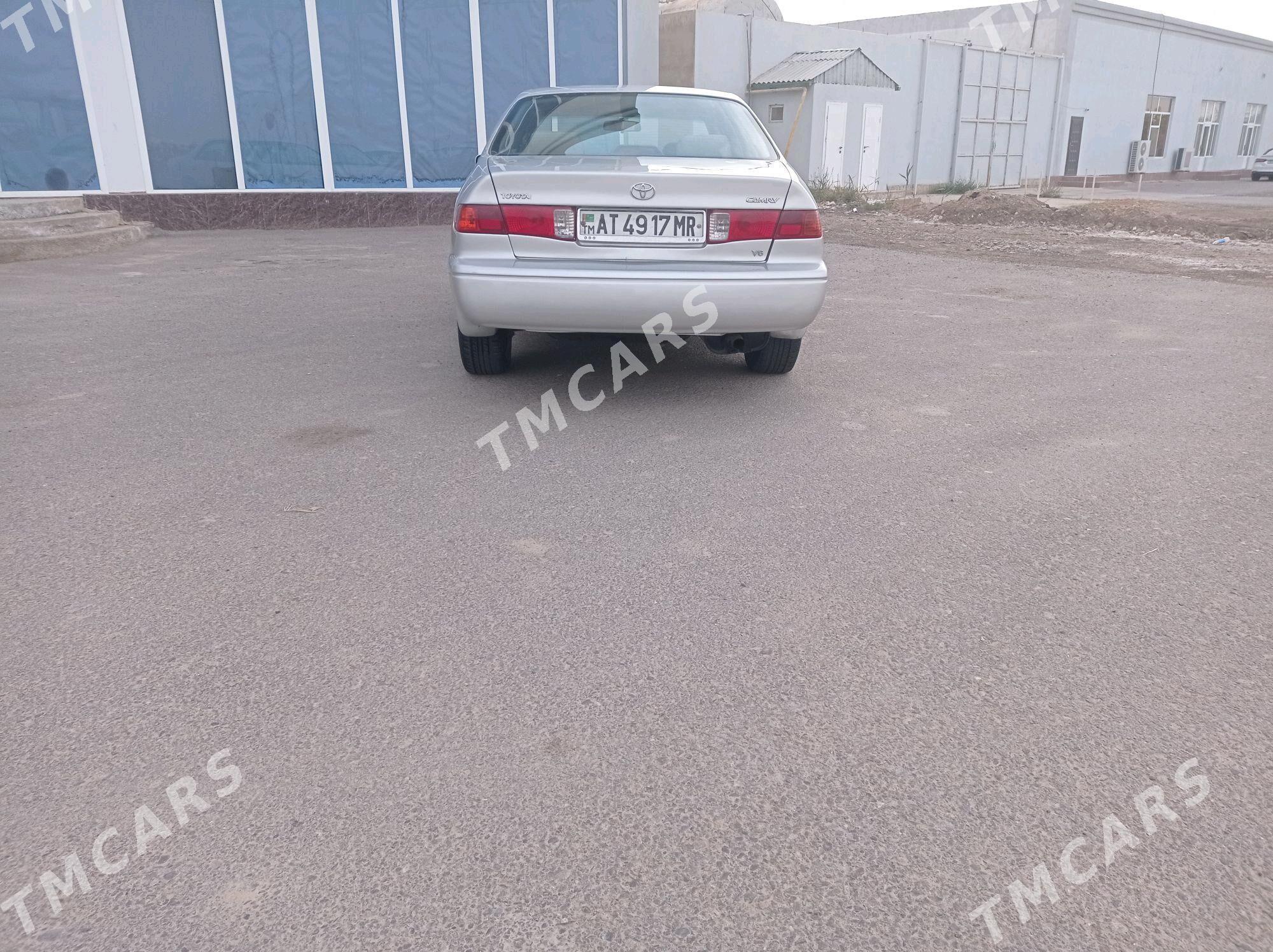 Toyota Camry 2001 - 92 000 TMT - Мары - img 6