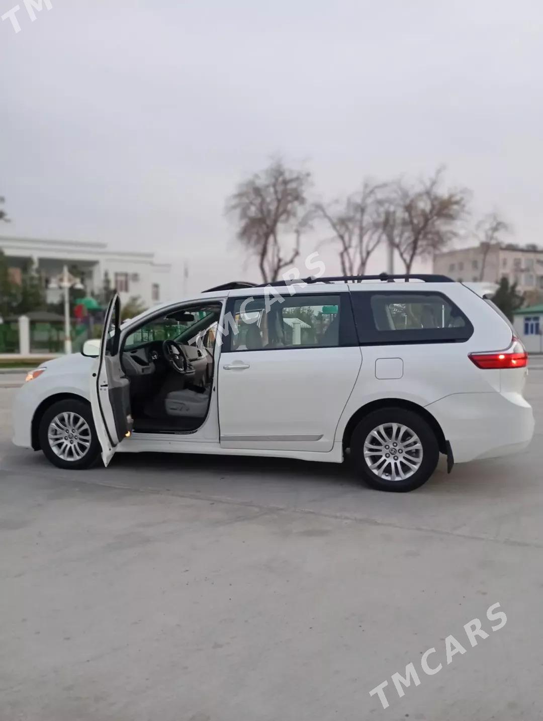 Toyota Sienna 2020 - 480 000 TMT - Мары - img 5