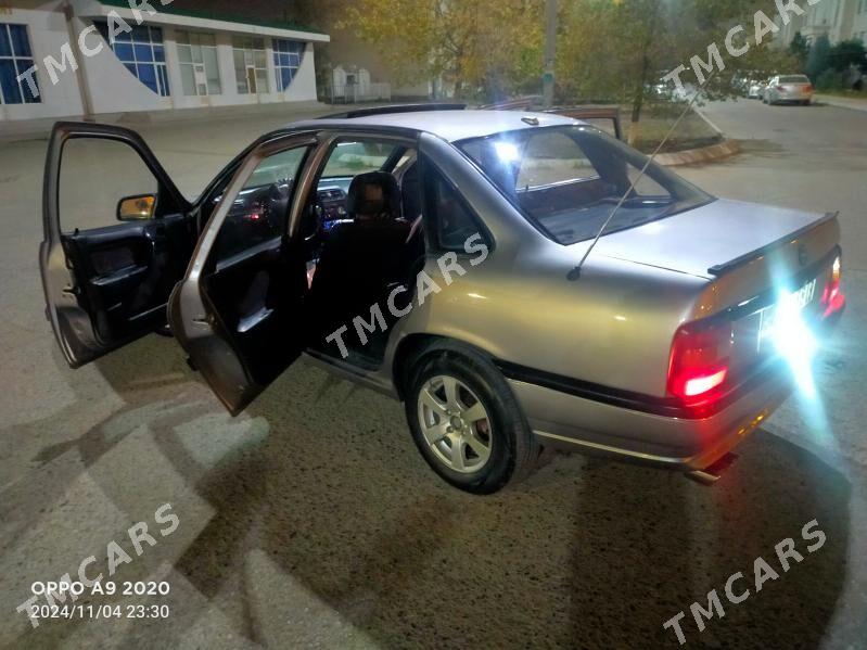 Opel Vectra 1992 - 37 000 TMT - Çärjew - img 6