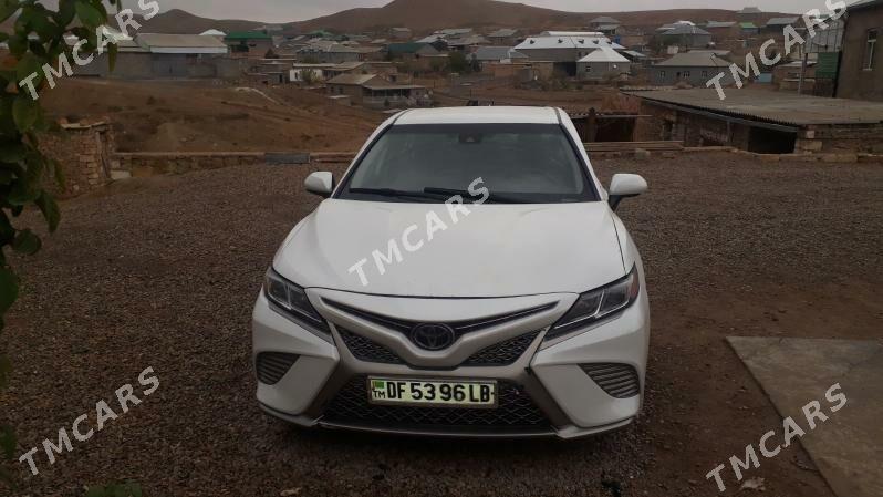 Toyota Camry 2020 - 235 200 TMT - Магданлы - img 4