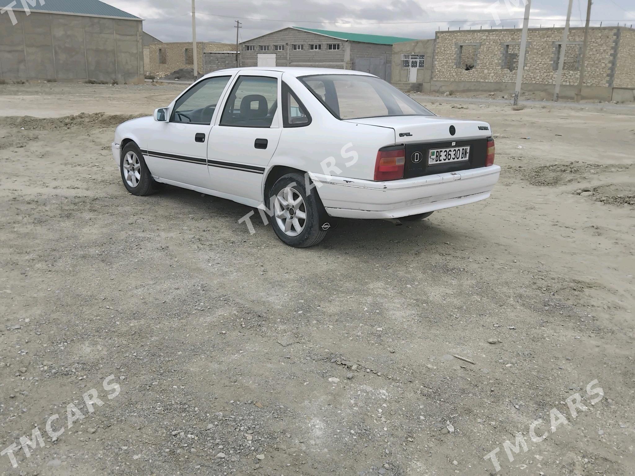 Opel Vectra 1991 - 30 000 TMT - Gyzylarbat - img 3