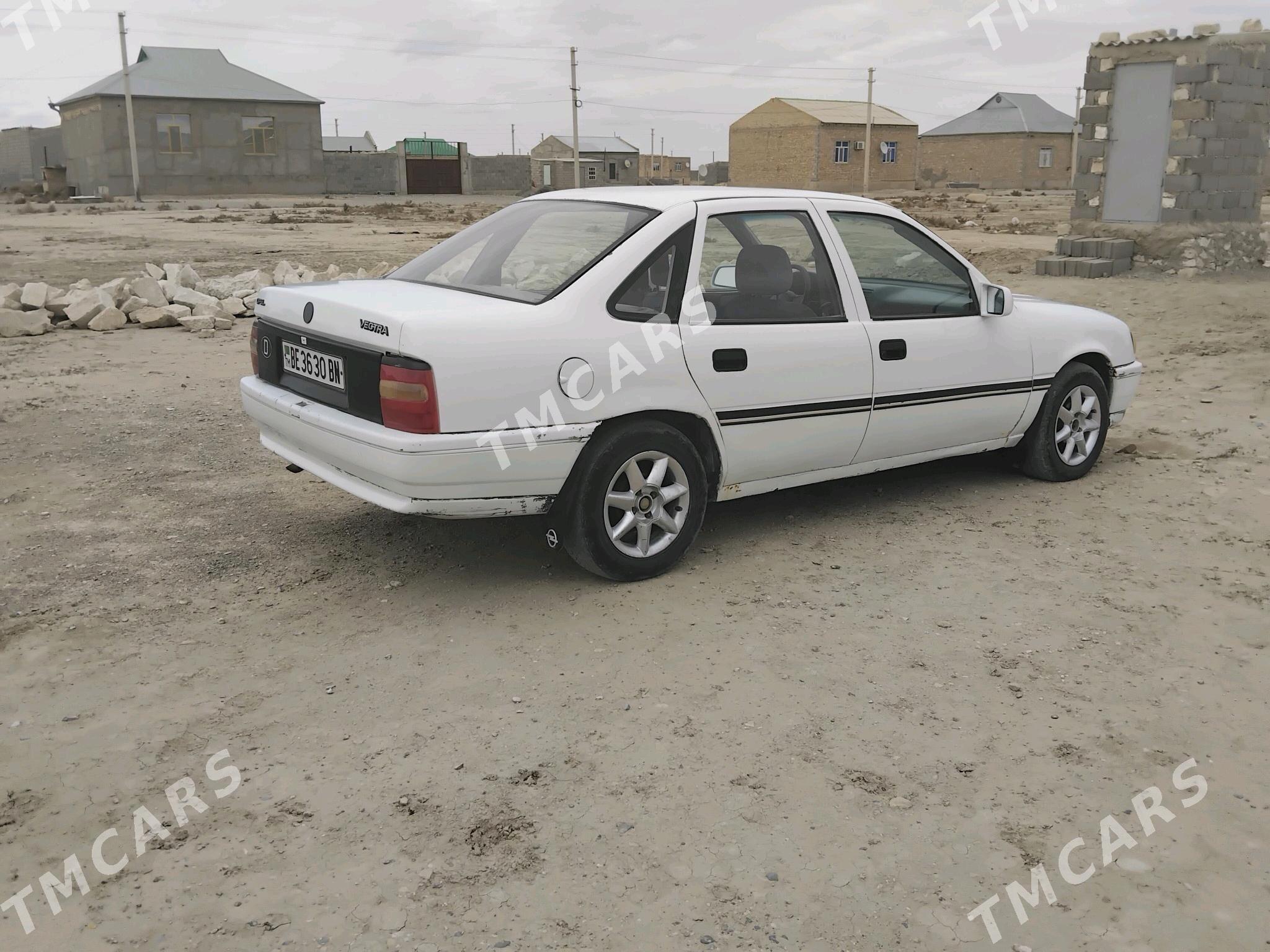 Opel Vectra 1991 - 30 000 TMT - Gyzylarbat - img 2