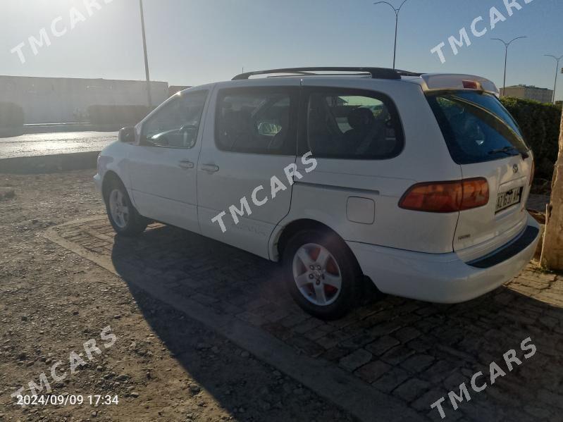 Toyota Sienna 1999 - 150 000 TMT - Теджен - img 6