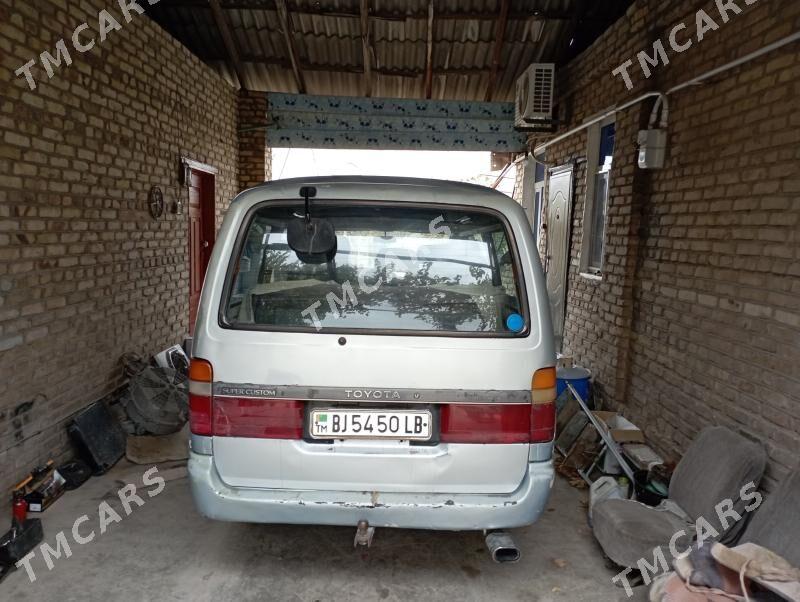 Toyota Hiace 1991 - 50 000 TMT - Саят - img 2