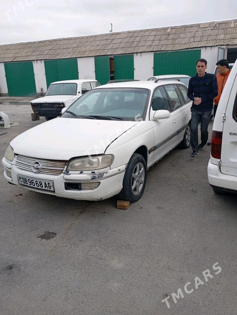 Opel Omega 1996 - 10 000 TMT - Ak bugdaý etraby - img 2