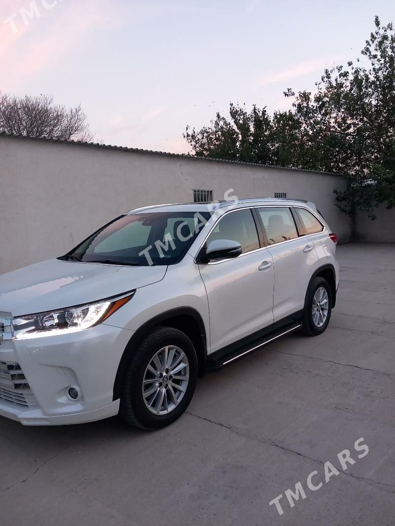 Toyota Highlander 2019 - 500 000 TMT - Aşgabat - img 6