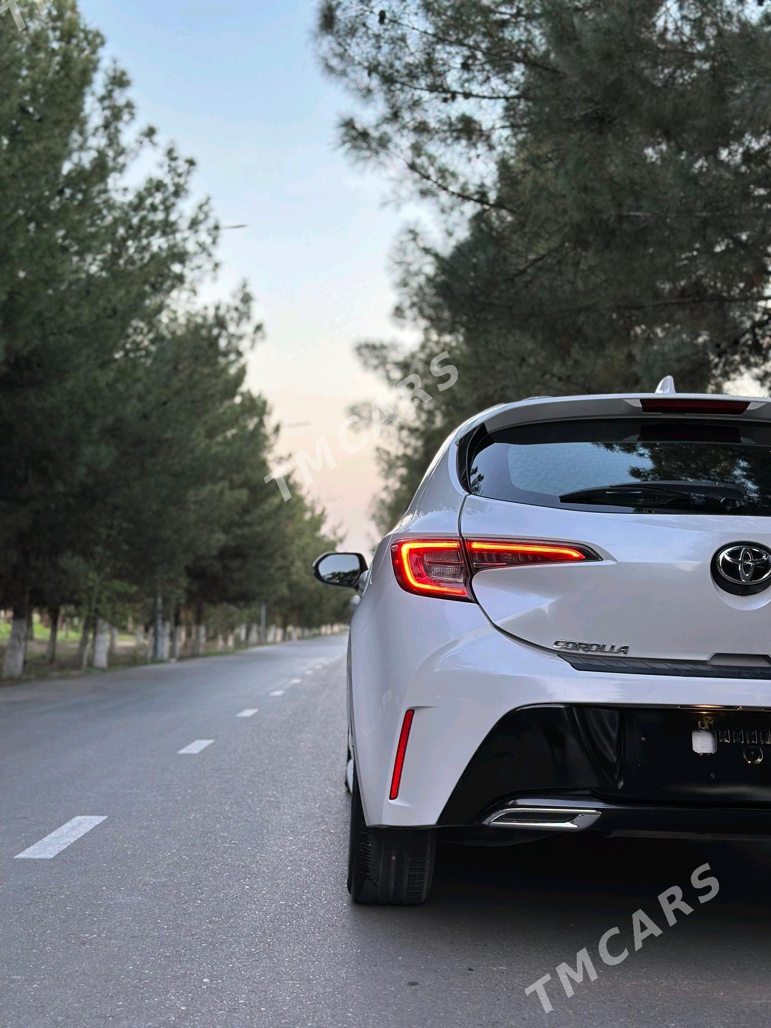 Toyota Corolla 2019 - 180 000 TMT - Aşgabat - img 2