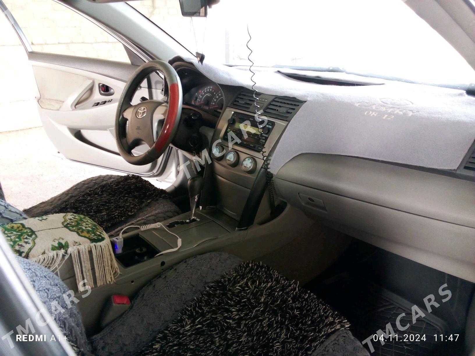 Toyota Camry 2009 - 140 000 TMT - Мургап - img 5