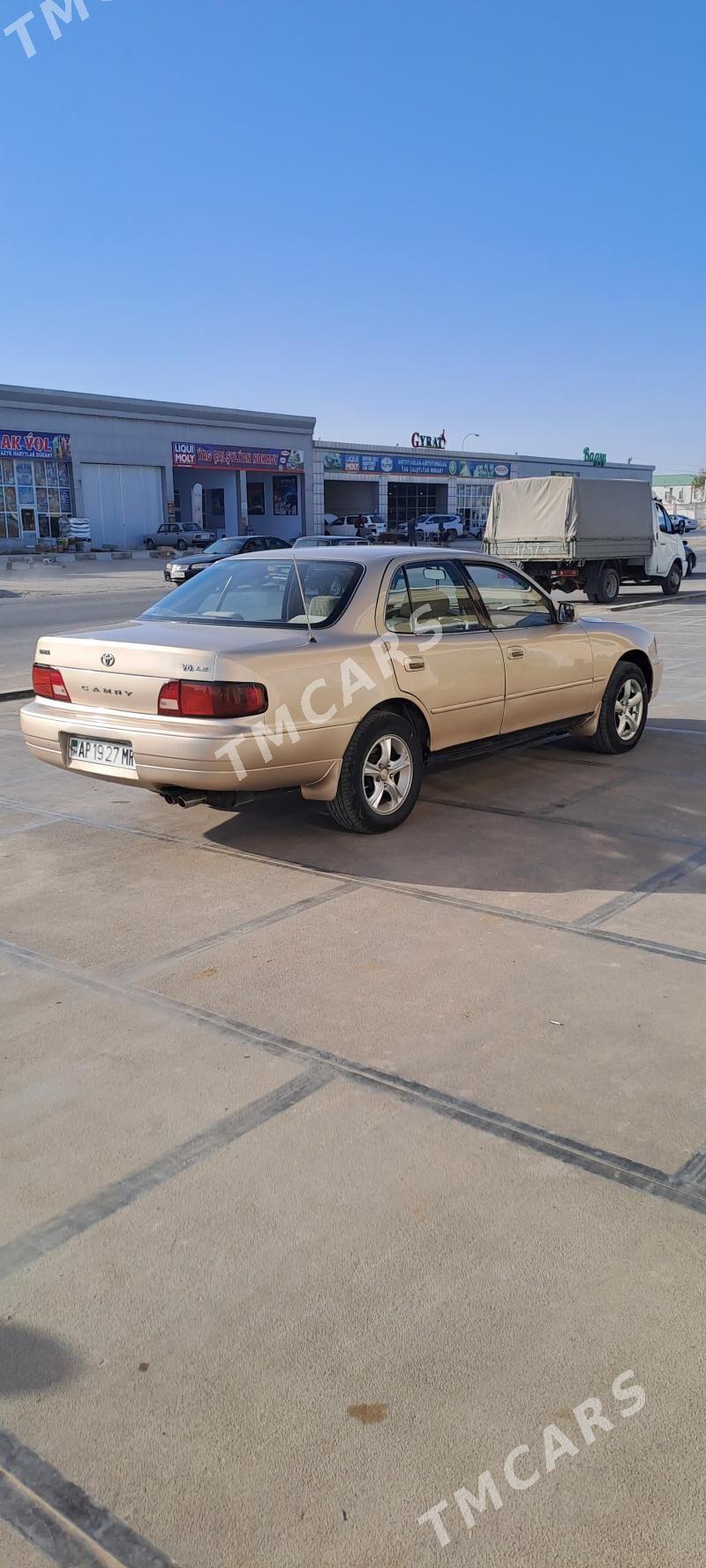 Toyota Camry 1996 - 92 000 TMT - Байрамали - img 3