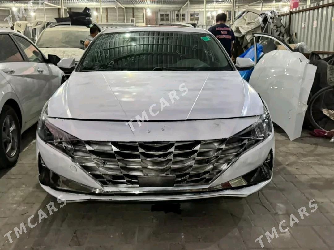 Hyundai Elantra 2021 - 225 000 TMT - Гарадамак Шор - img 2