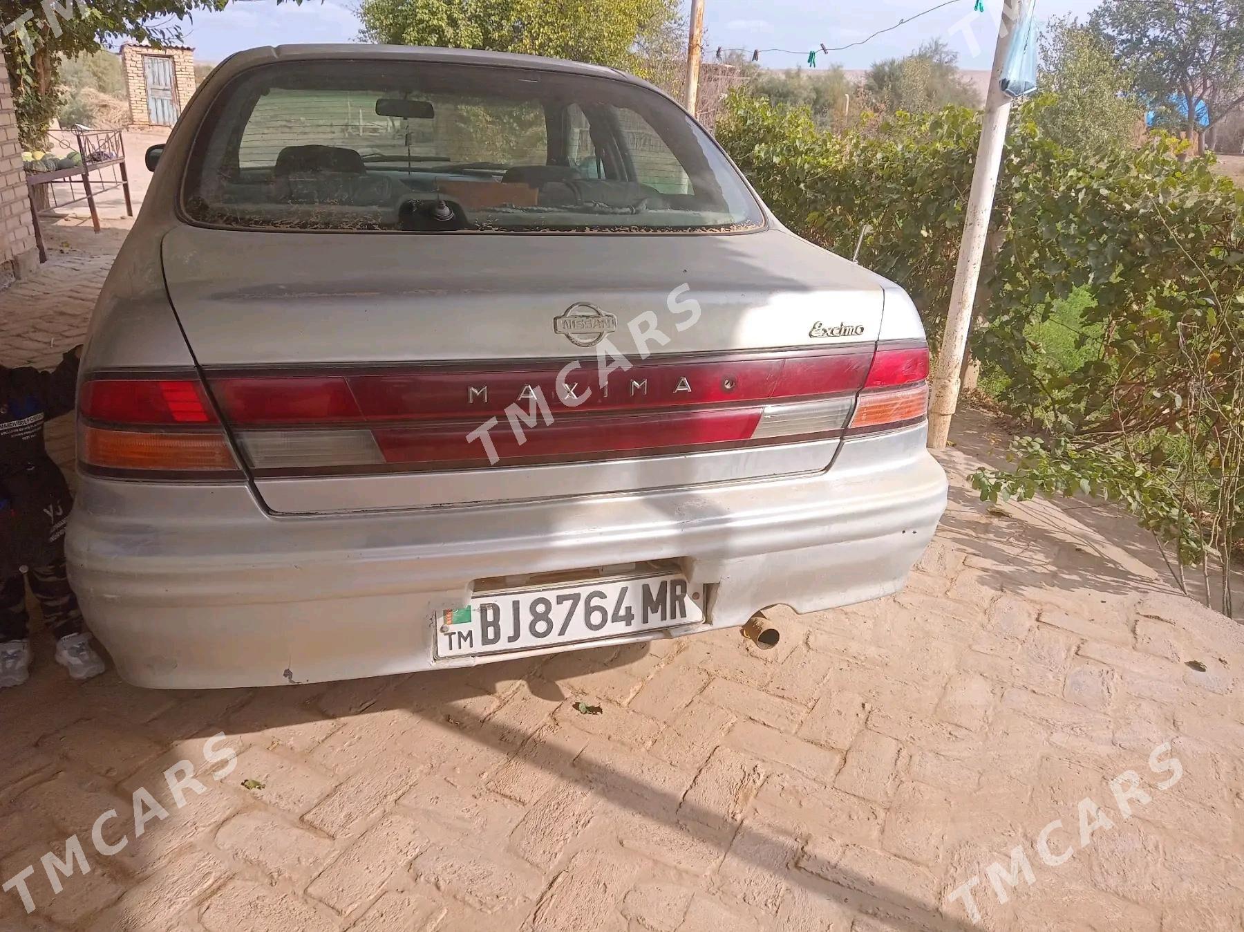 Nissan Maxima 1996 - 30 000 TMT - Ёлётен - img 2