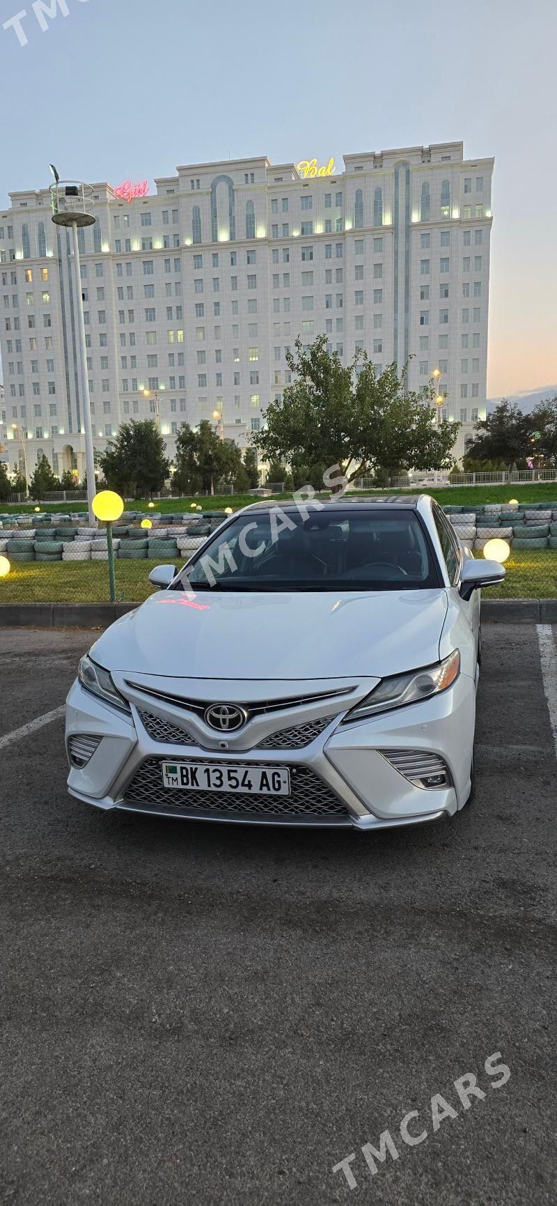 Toyota Camry 2019 - 359 000 TMT - Aşgabat - img 3