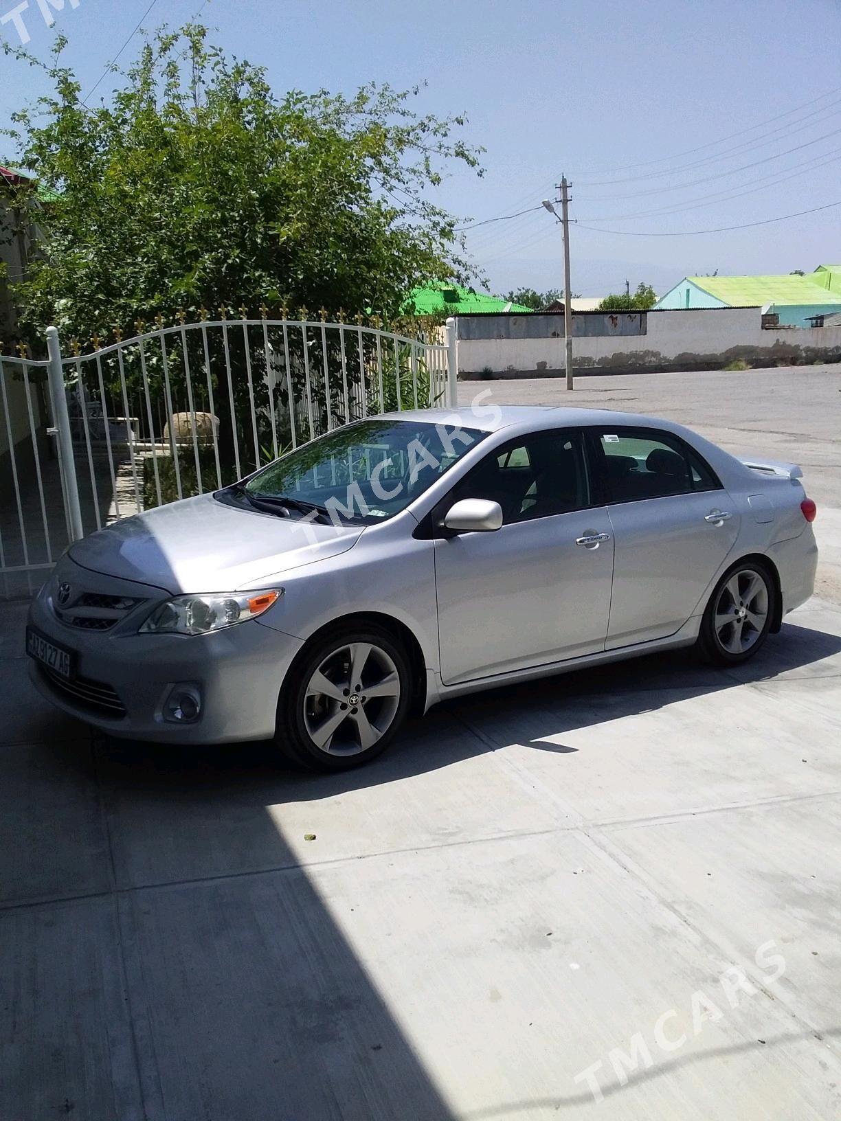 Toyota Corolla 2012 - 138 000 TMT - Aşgabat - img 3