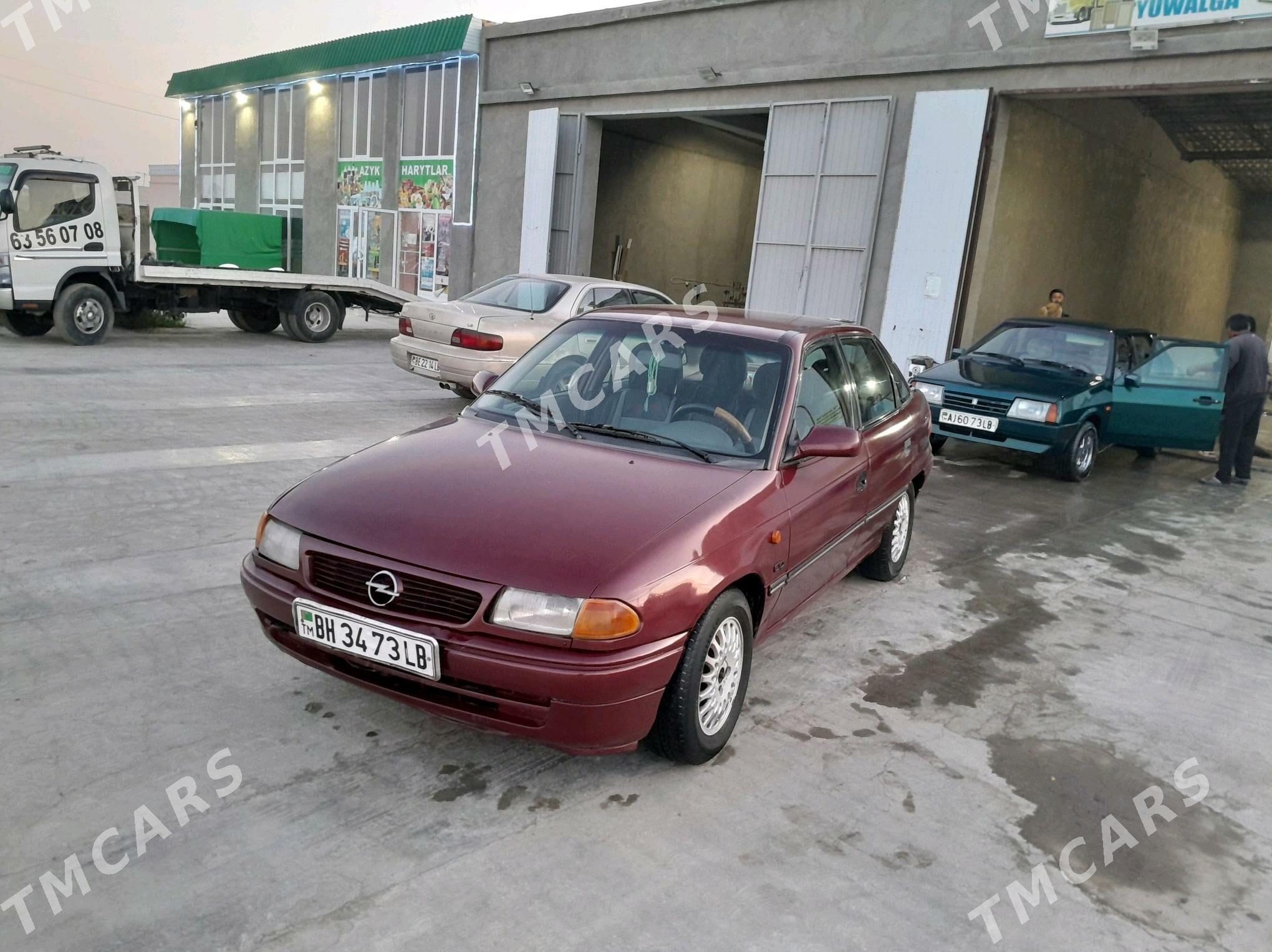 Opel Astra 1993 - 30 000 TMT - Дянев - img 4