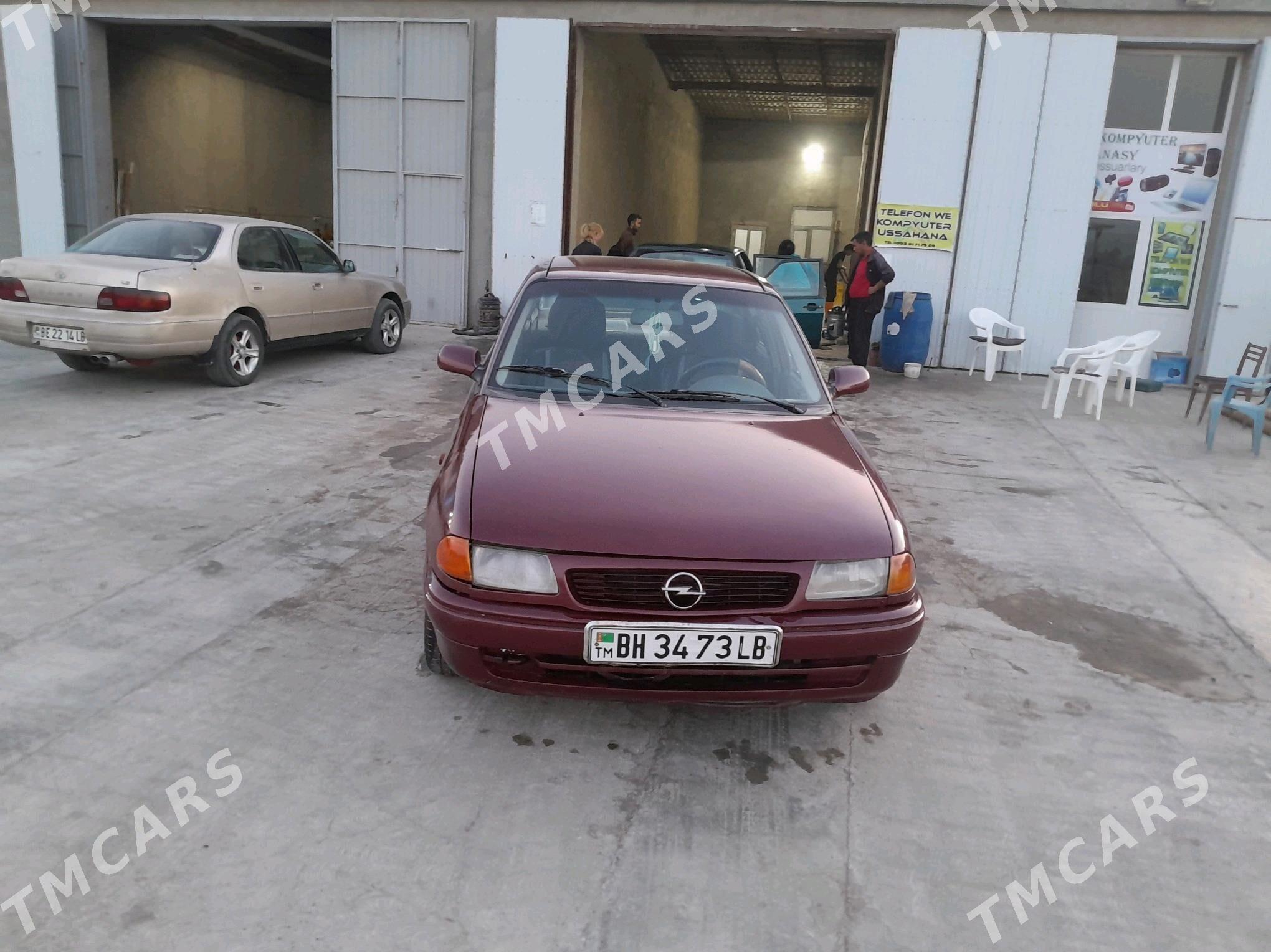 Opel Astra 1993 - 30 000 TMT - Дянев - img 8