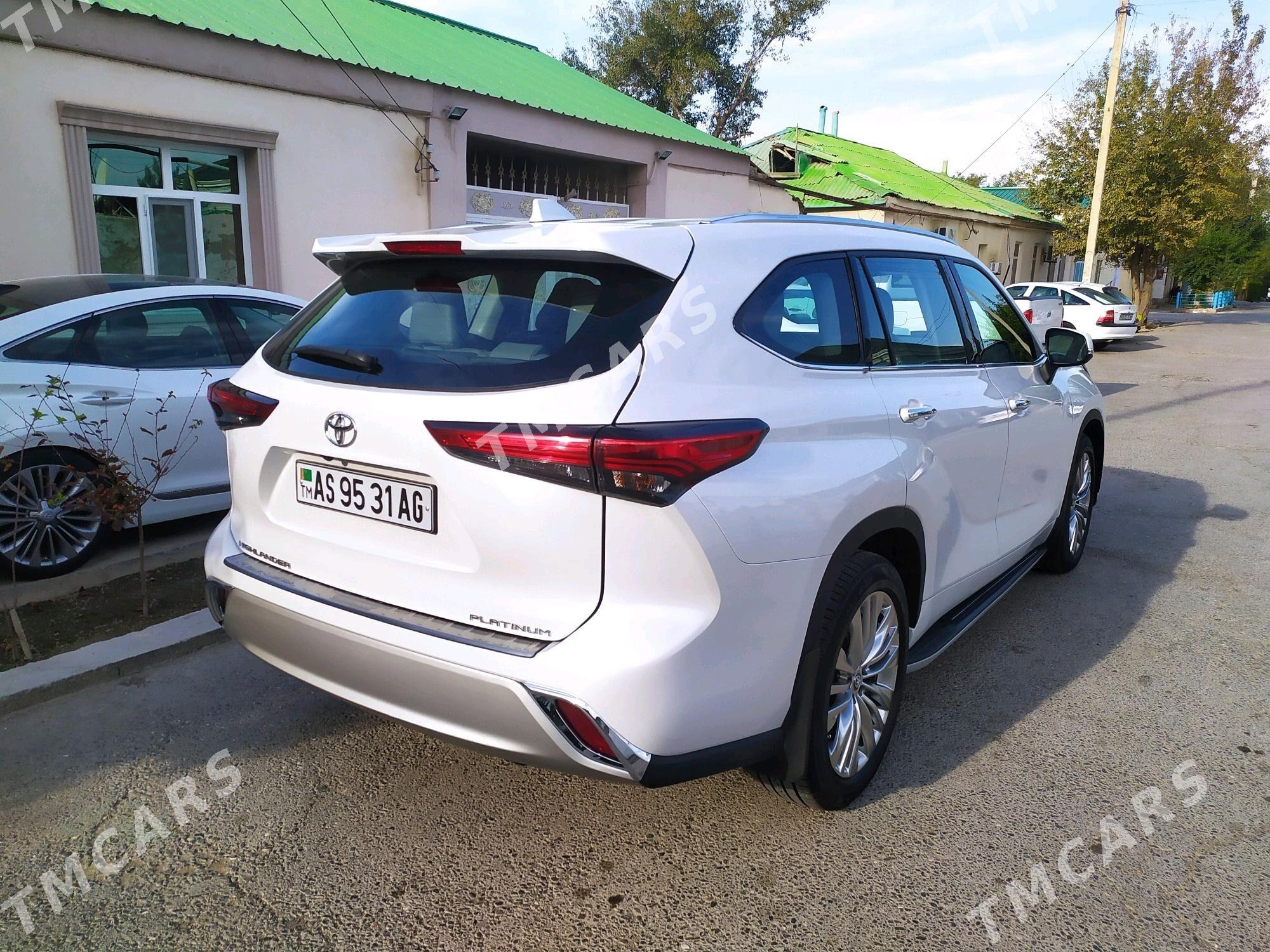 Toyota Highlander 2023 - 534 000 TMT - Aşgabat - img 4