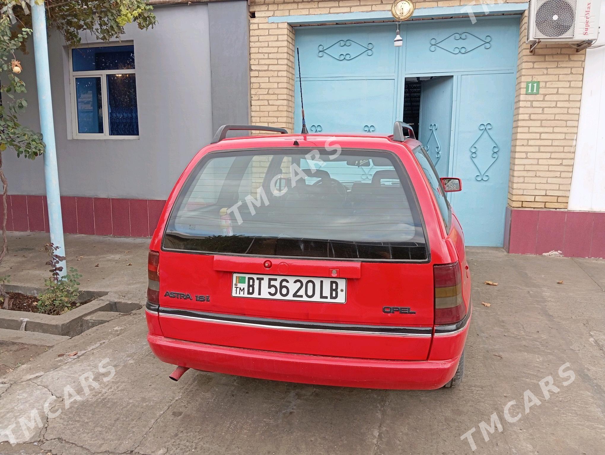 Opel Astra 1994 - 32 000 TMT - Dänew - img 2