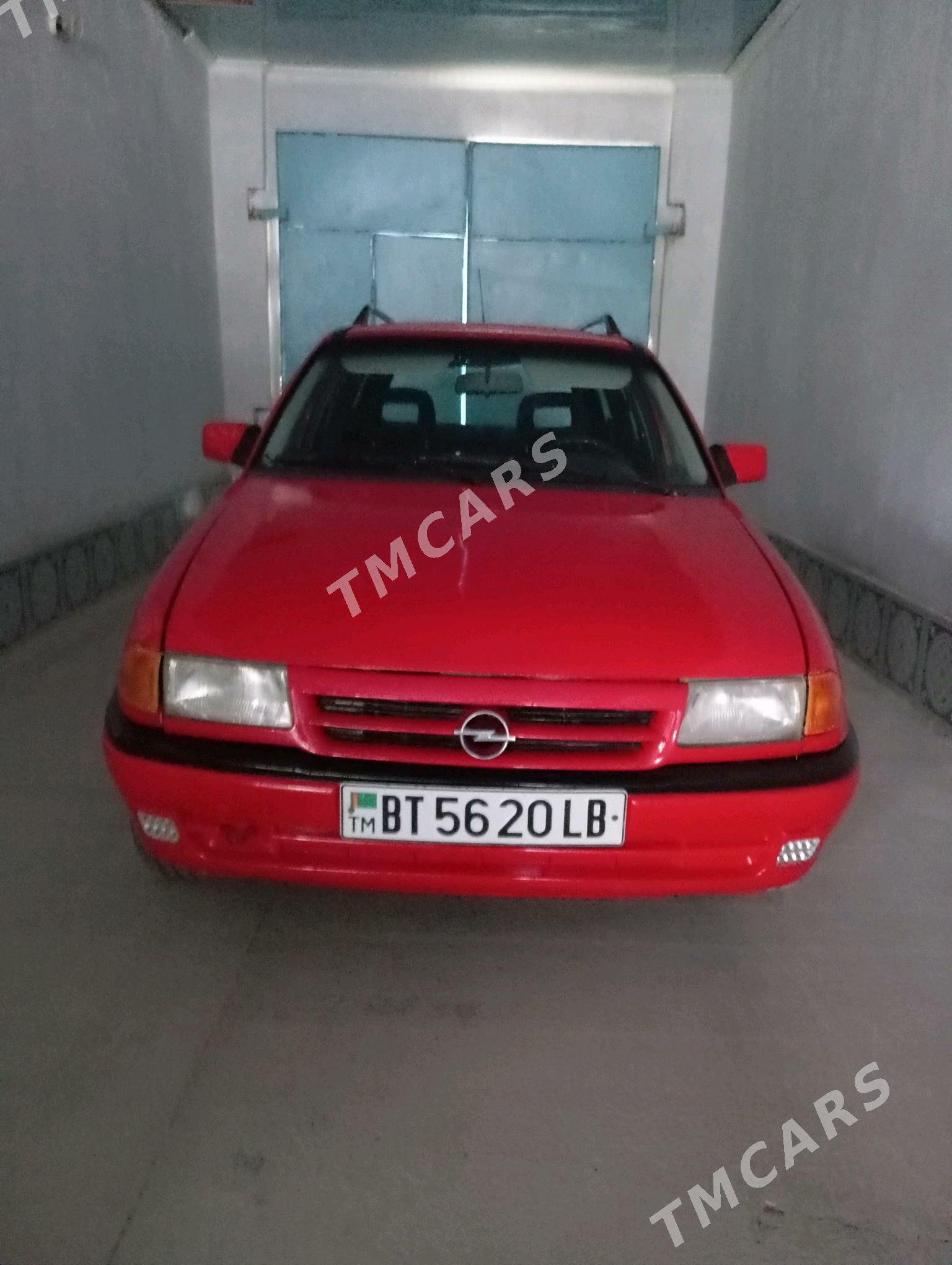 Opel Astra 1994 - 32 000 TMT - Dänew - img 3