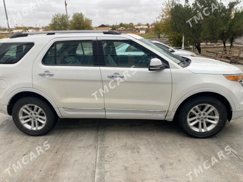 Ford Explorer 2014 - 260 000 TMT - Baýramaly - img 3