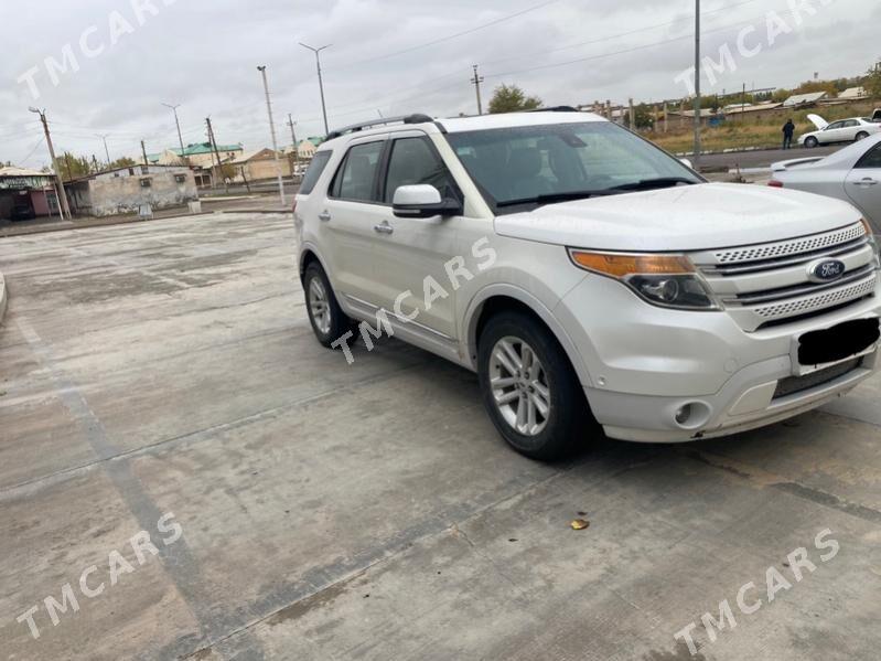 Ford Explorer 2014 - 260 000 TMT - Baýramaly - img 2