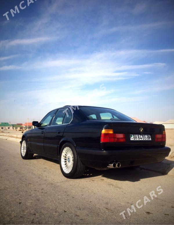 BMW 525 1989 - 30 000 TMT - Balkanabat - img 4