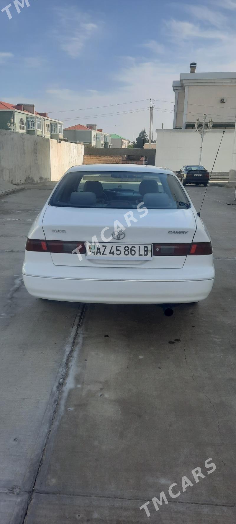 Toyota Camry 1999 - 88 000 TMT - Туркменабат - img 4