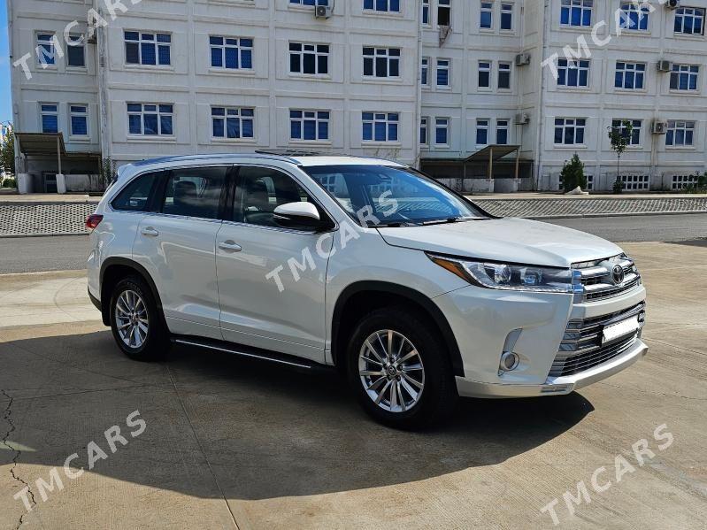 Toyota Highlander 2018 - 435 000 TMT - Büzmeýin - img 3