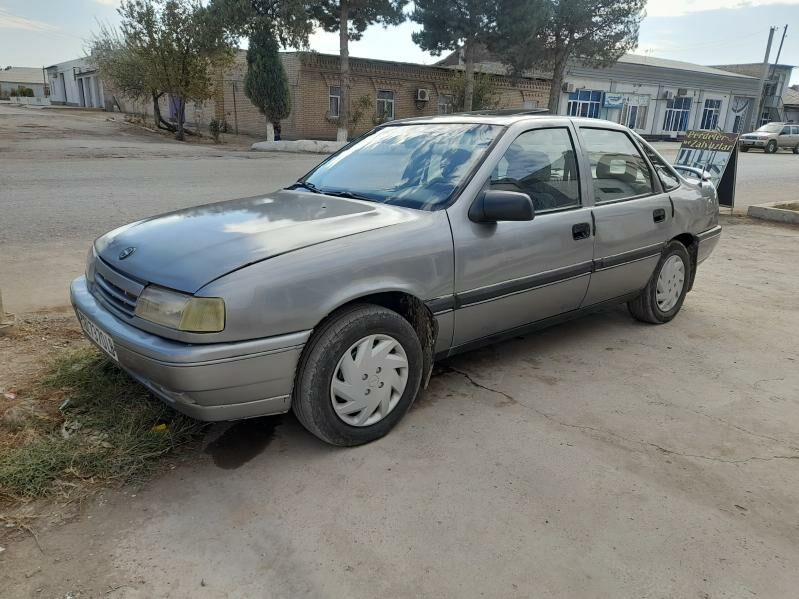 Opel Vectra 1991 - 20 000 TMT - Sakar - img 2