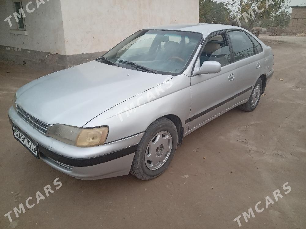 Toyota Carina 1994 - 45 000 TMT - Halaç - img 5