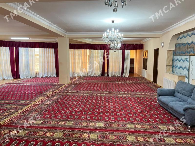 ЛЕНИНА ДОСААФ 400²М 4 ЭТ - Aşgabat - img 2