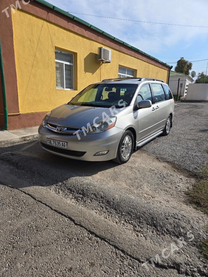 Toyota Sienna 2007 - 210 000 TMT - Ашхабад - img 2