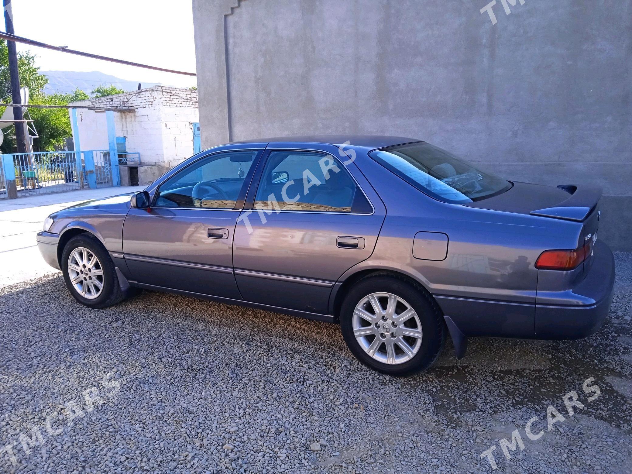 Toyota Camry 1999 - 100 000 TMT - Bereket - img 3