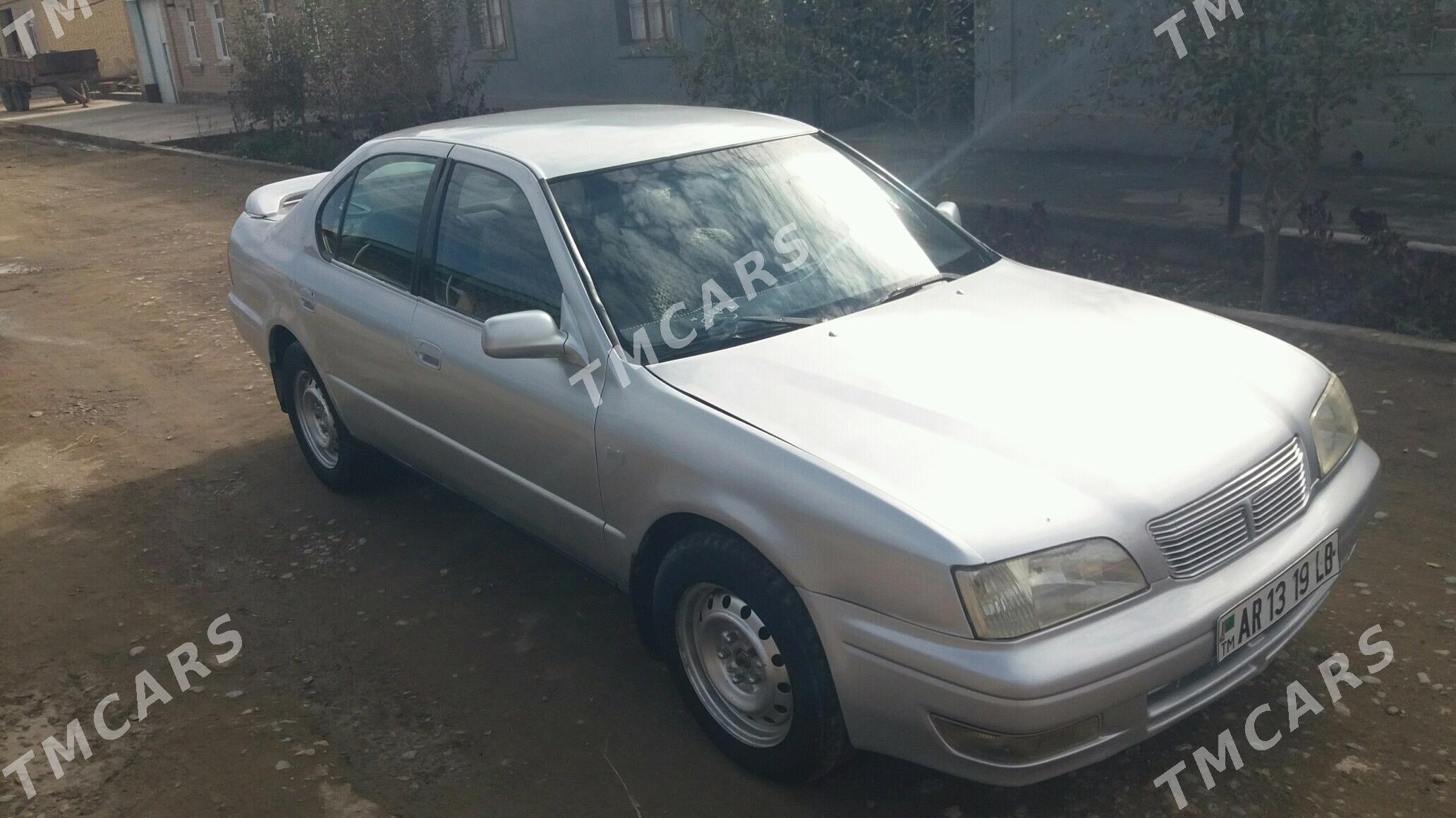 Toyota Vista 1996 - 37 000 TMT - Чарджоу - img 4