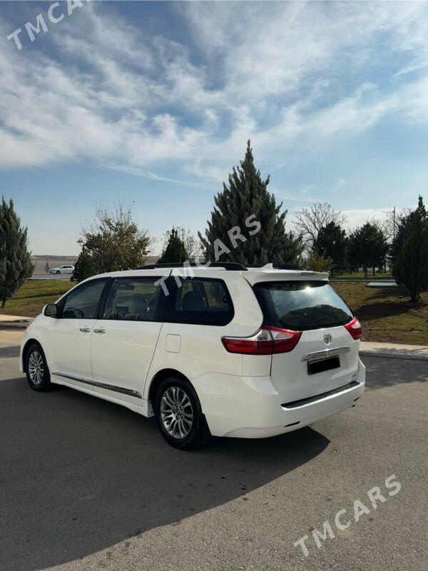 Toyota Sienna 2018 - 375 000 TMT - Ашхабад - img 2