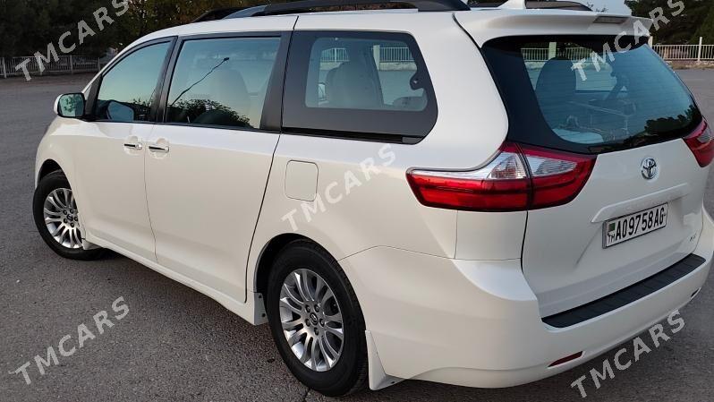 Toyota Sienna 2018 - 440 000 TMT - Aşgabat - img 5