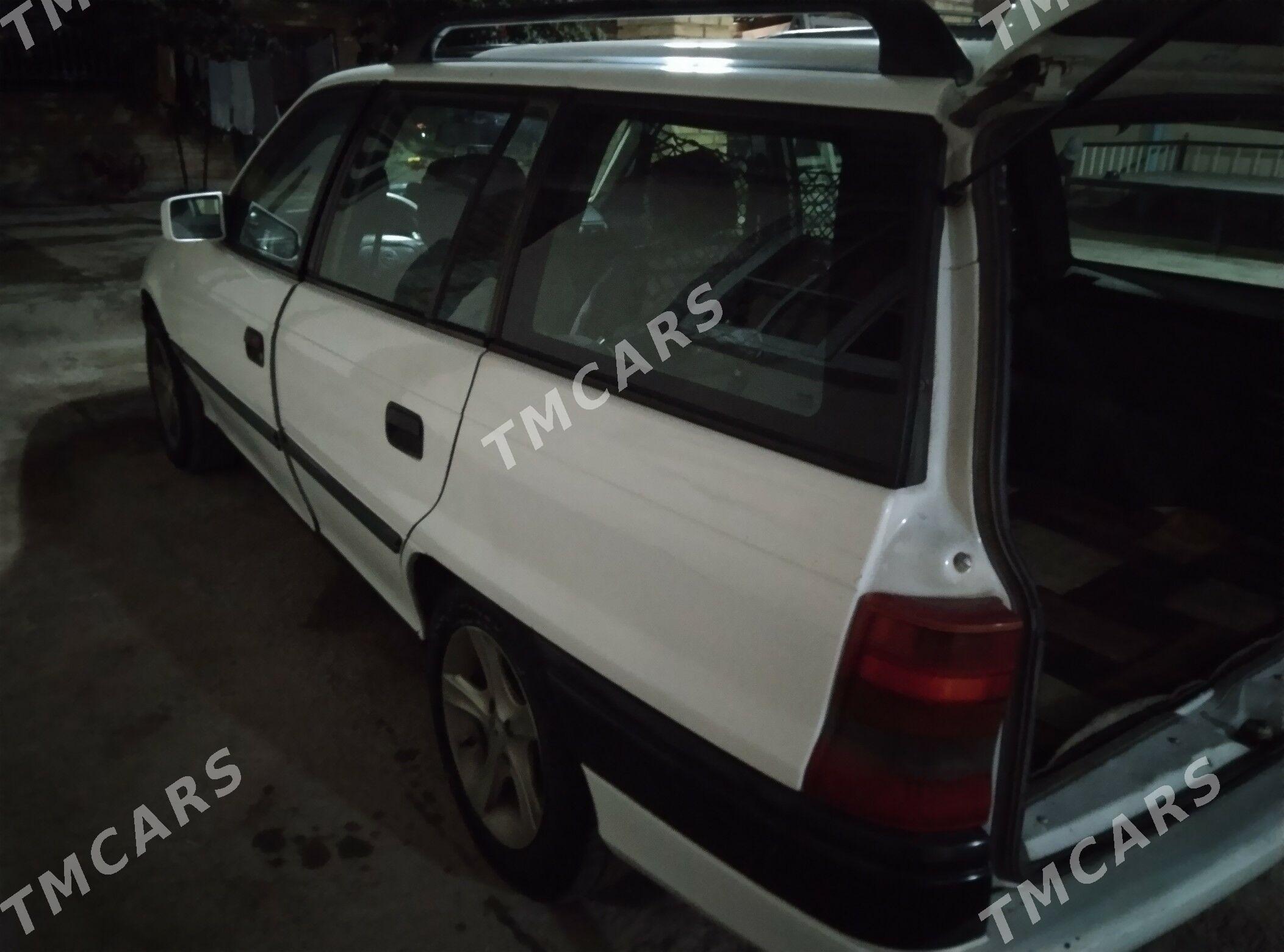 Opel Astra 1994 - 40 000 TMT - Çärjew - img 3