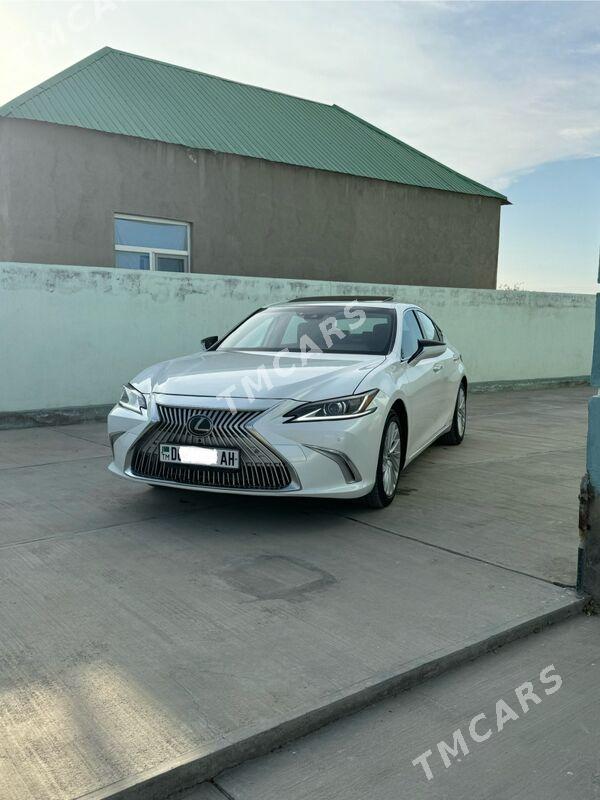 Lexus ES 300h 2021 - 500 000 TMT - Ашхабад - img 3