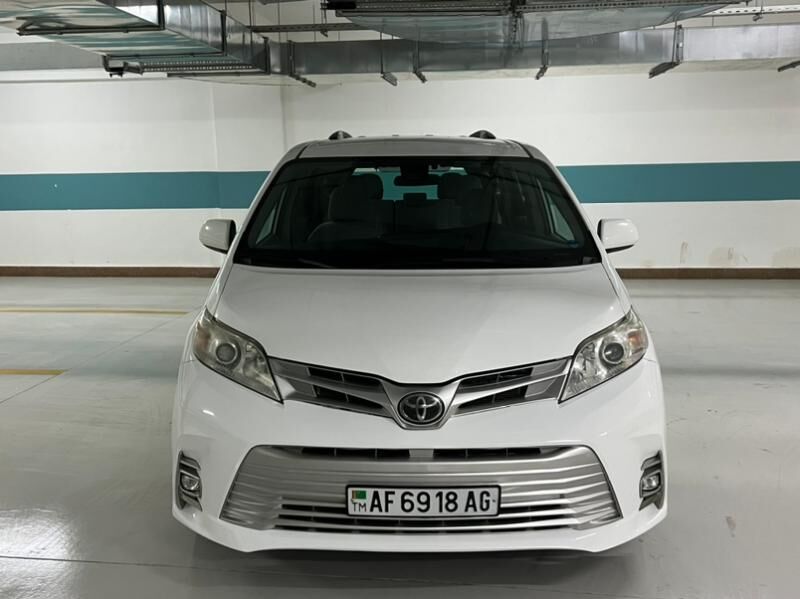 Toyota Sienna 2019 - 350 000 TMT - Aşgabat - img 6