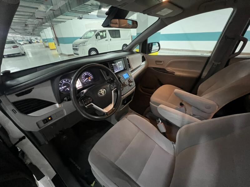 Toyota Sienna 2019 - 350 000 TMT - Aşgabat - img 10