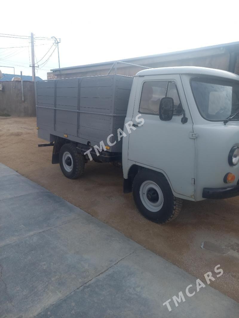 UAZ Profi 1993 - 80 000 TMT - Балканабат - img 4