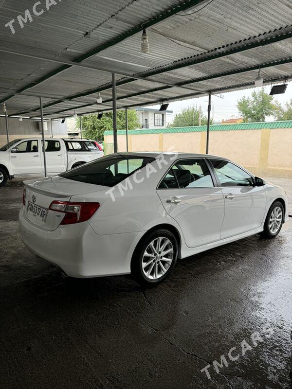 Toyota Camry 2014 - 245 000 TMT - 9 мкр - img 4