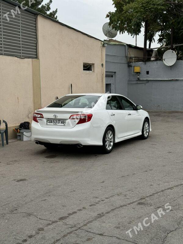 Toyota Camry 2014 - 245 000 TMT - 9 мкр - img 2