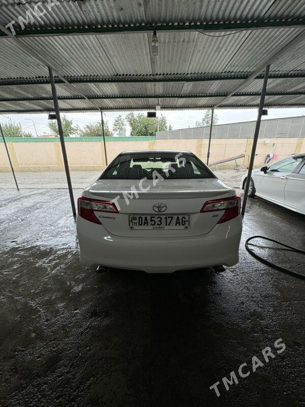 Toyota Camry 2014 - 245 000 TMT - 9 мкр - img 3