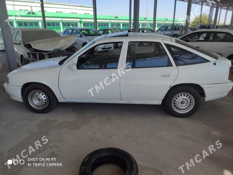 Opel Vectra 1992 - 15 000 TMT - Ак-Бугдайский этрап - img 3