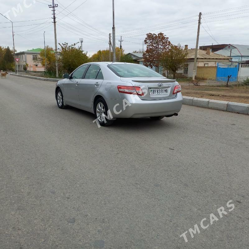 Toyota Camry 2010 - 179 000 TMT - Мары - img 6