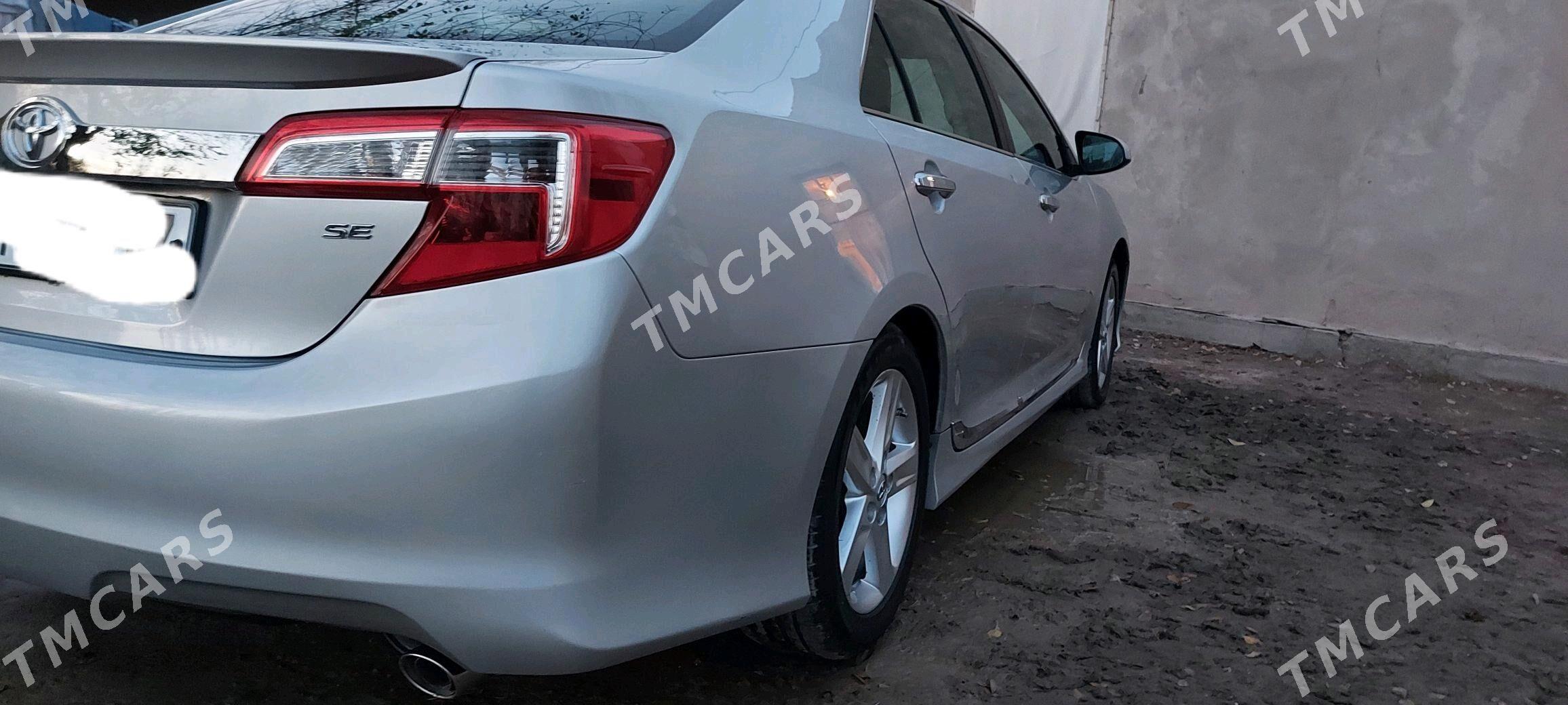 Toyota Camry 2013 - 230 000 TMT - Köneürgenç - img 3