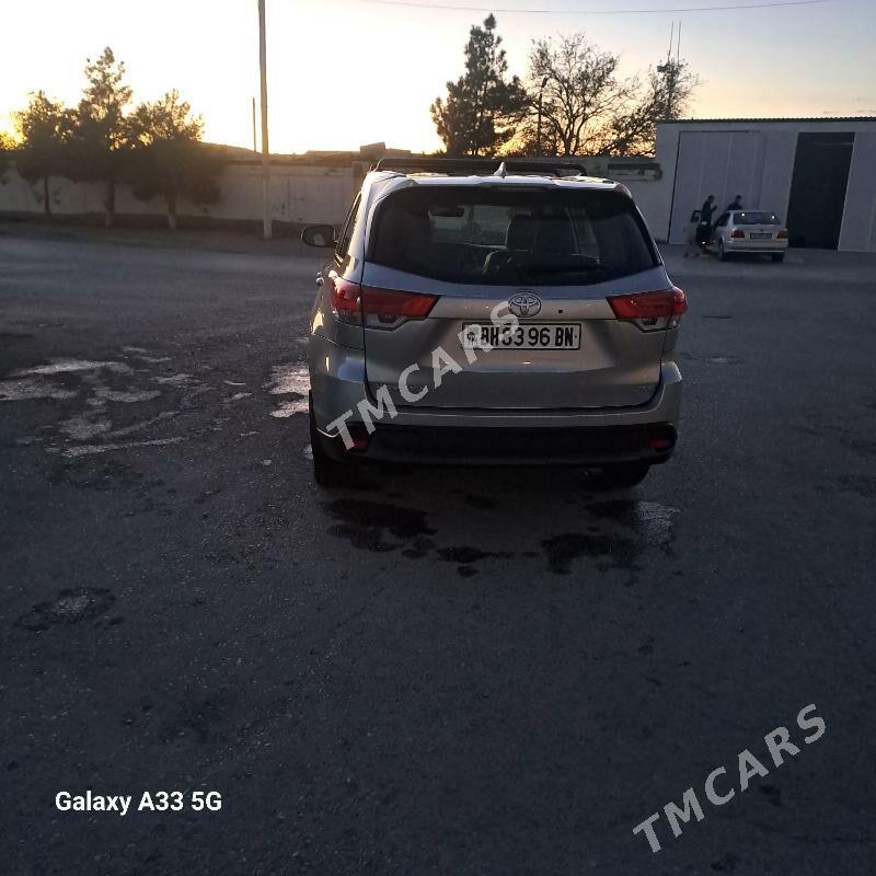 Toyota Highlander 2019 - 440 000 TMT - Balkanabat - img 5