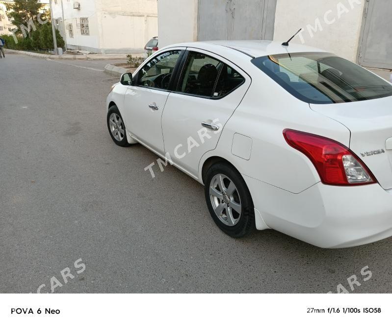 Nissan Versa 2011 - 100 000 TMT - Ашхабад - img 3