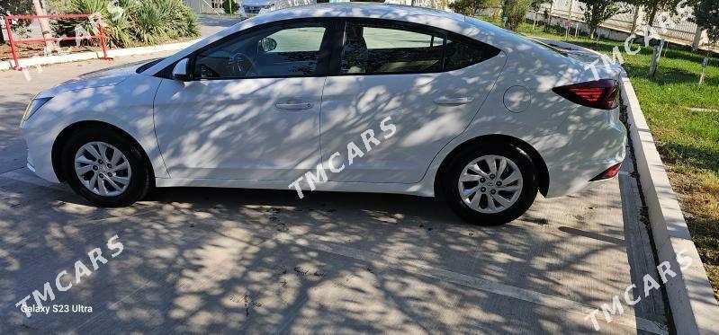 Hyundai Elantra 2020 - 205 000 TMT - Aşgabat - img 3